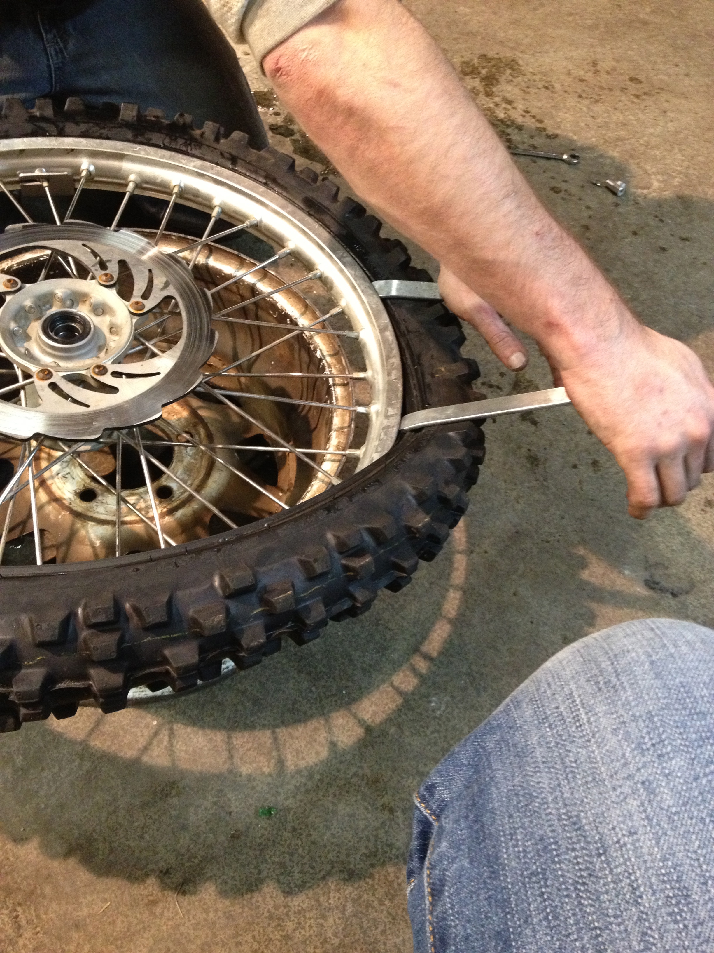 Install a Dirtbike tire, The easy way.